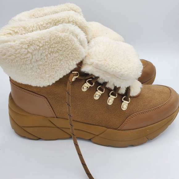 Tommy Hilfiger Boots - Picture 3 of 4